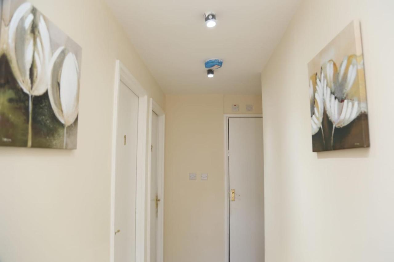 Erith A A Guest Rooms Thamesmead المظهر الخارجي الصورة