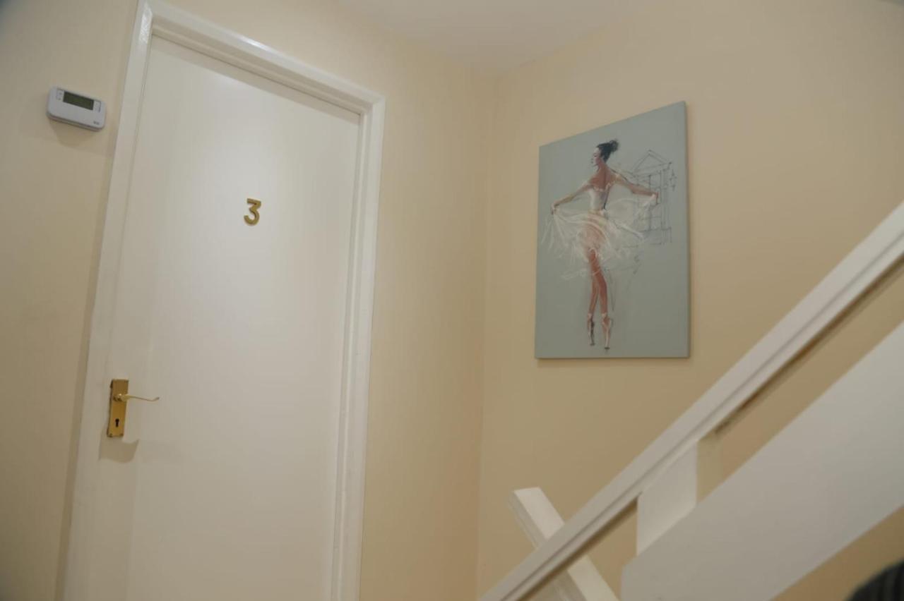 Erith A A Guest Rooms Thamesmead المظهر الخارجي الصورة