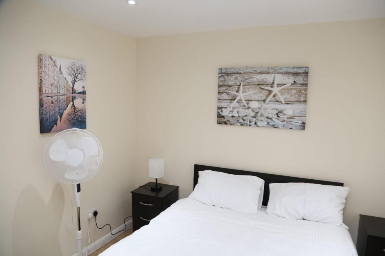 Erith A A Guest Rooms Thamesmead المظهر الخارجي الصورة
