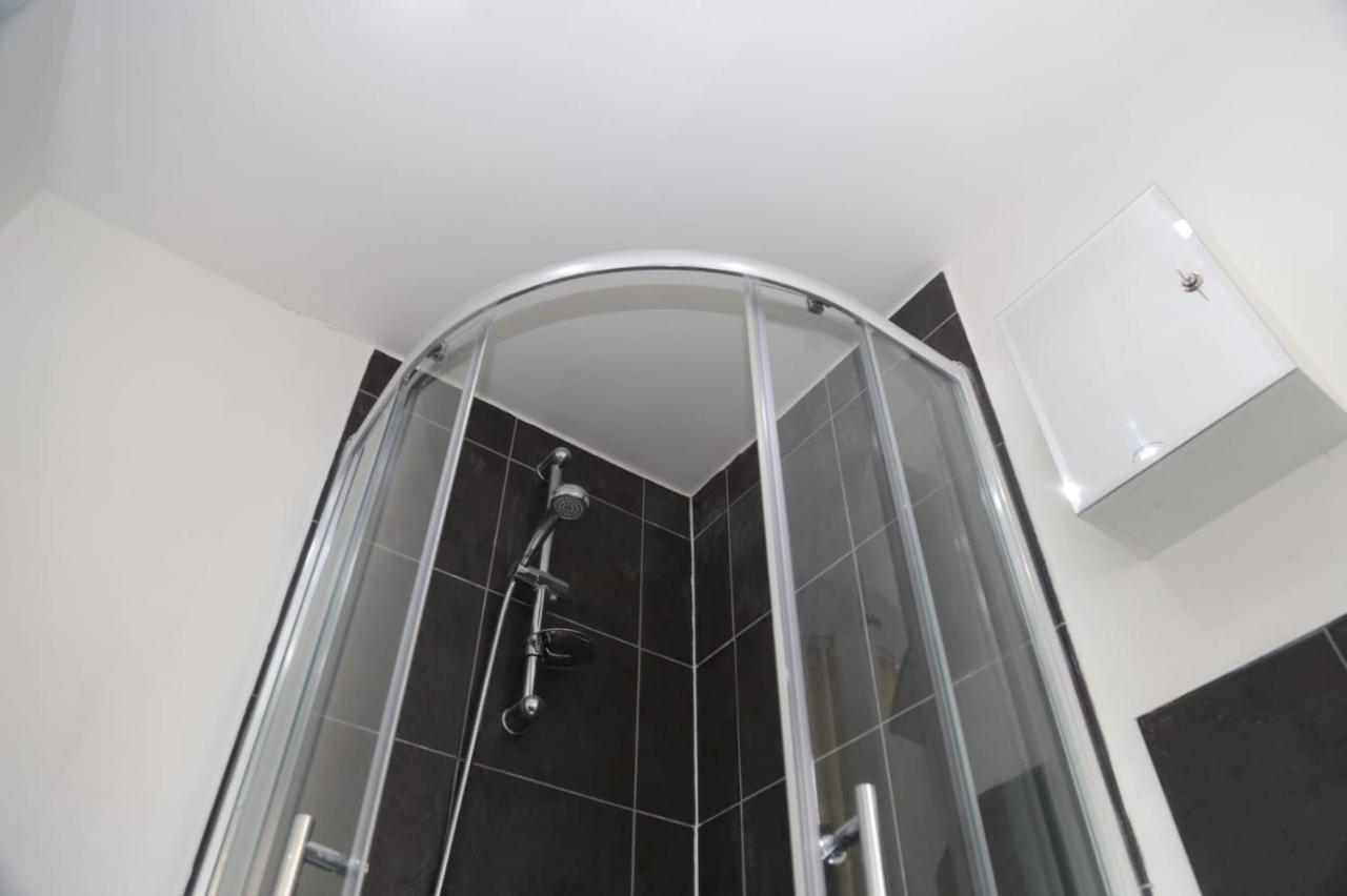 Erith A A Guest Rooms Thamesmead المظهر الخارجي الصورة