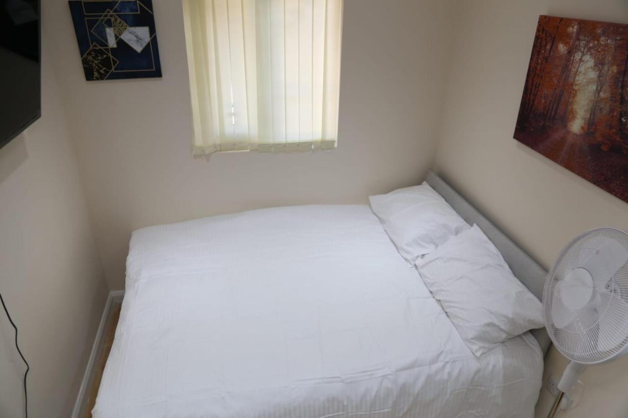 Erith A A Guest Rooms Thamesmead المظهر الخارجي الصورة