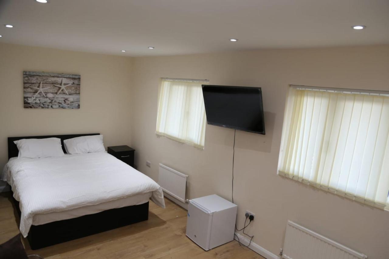 Erith A A Guest Rooms Thamesmead المظهر الخارجي الصورة